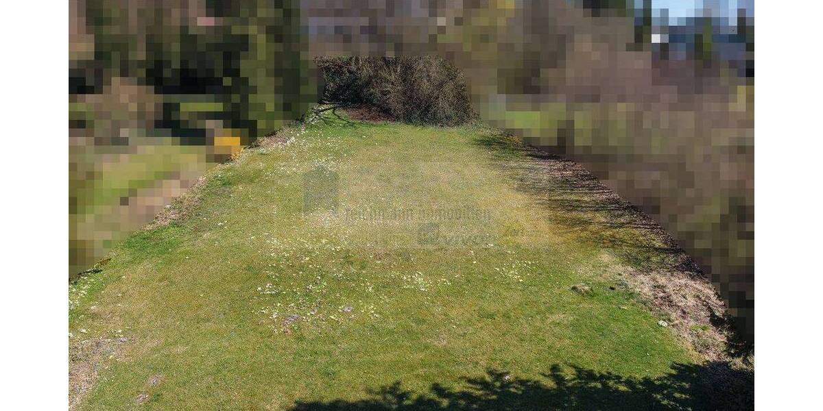 Einfamilienhaus Villingen-Schwenningen Schwenningen - 7 Zimmer, 216 m&sup2;, 790.000&euro; | Angebot:26306048