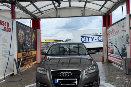Audi A3 182.000 km 7.500 &euro; Brandenburg 14770