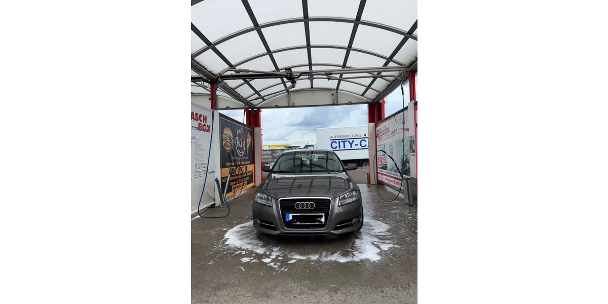 Audi A3 182.000 km 7.500 &euro; Brandenburg 14770