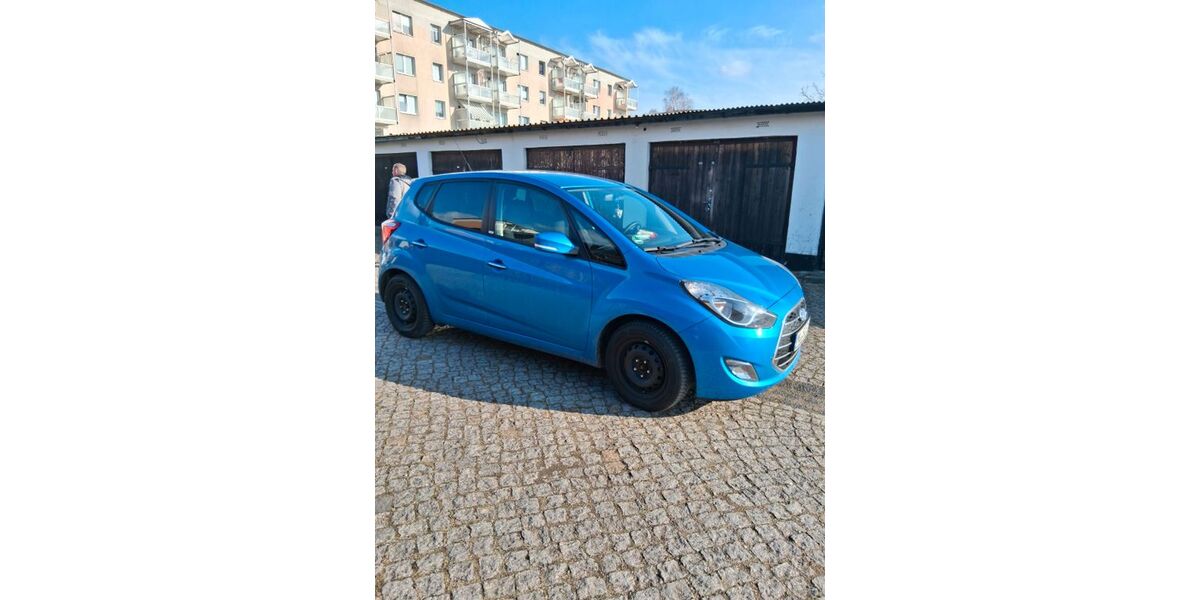 Hyundai ix20 25.213 km 11.600 &euro; Ebersberg 85560