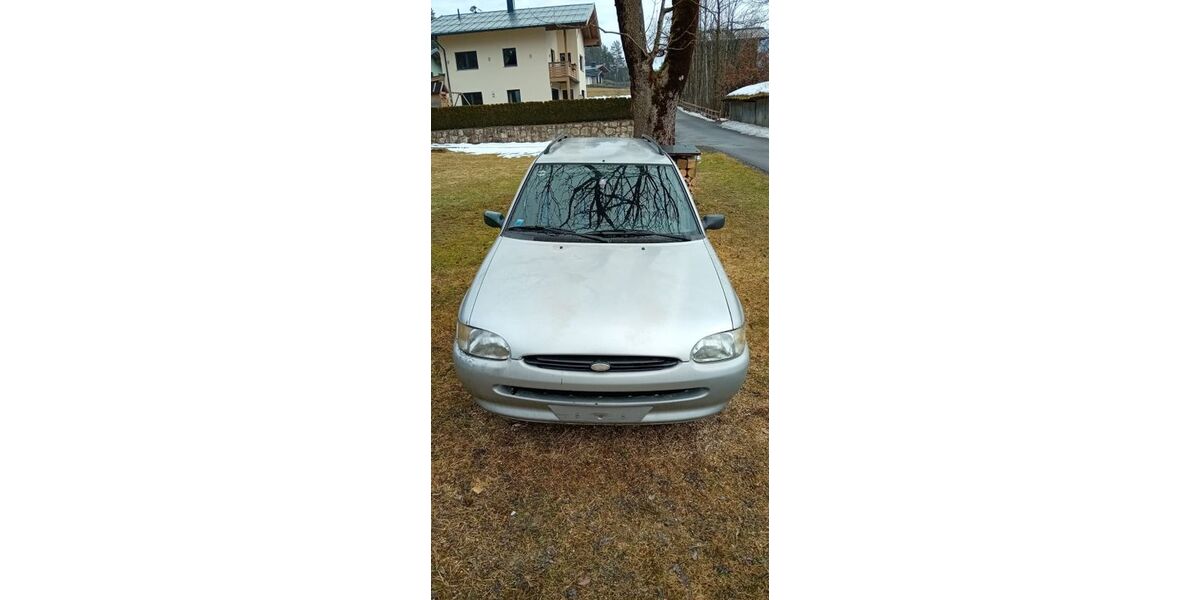 Ford Escort 135.000 km 900 &euro; Reit im Winkl 83242
