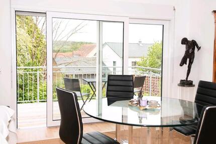 Wohnung Bad Kissingen - 3 Zimmer, 89 m&sup2;, 993&euro; | Angebot:25402257