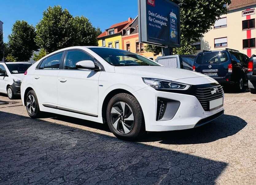 IONIQ