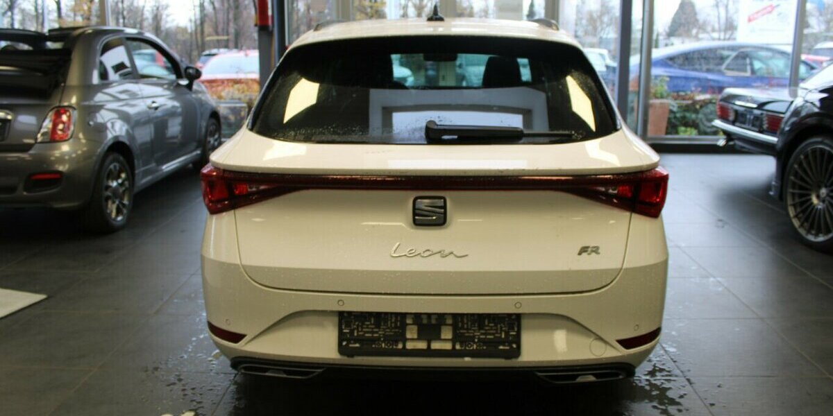 Seat Leon Sportstourer 1.5 eTSI ACT OPF DSG FR 82.810 km 17.980 &euro; Euskirchen 53881