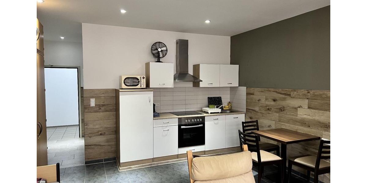 Wohnen auf Zeit Backnang - 1 Zimmer, 38 m&sup2;, 1.450&euro; | Angebot:26210782