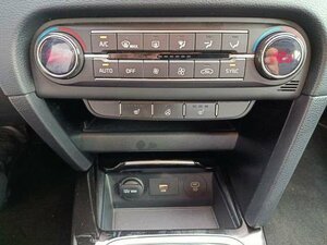 Kia Ceed SW / ceed SW CEED SW 1.5T AUTOMATIK VISION |K 24.185 km 23.490 € Höhenkirchen-Siegertsbrun 85635