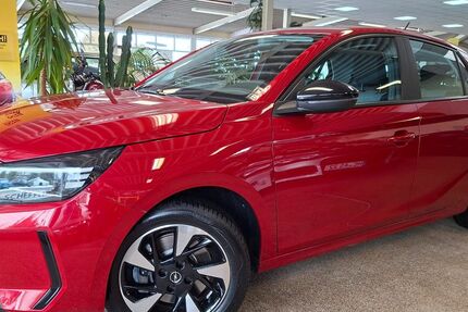 Opel Corsa 10.950 km 17.990 &euro; Altmittweida 09648