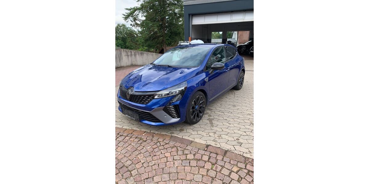Renault Clio 91.000 km 13.890 &euro; Nürnberg 90475