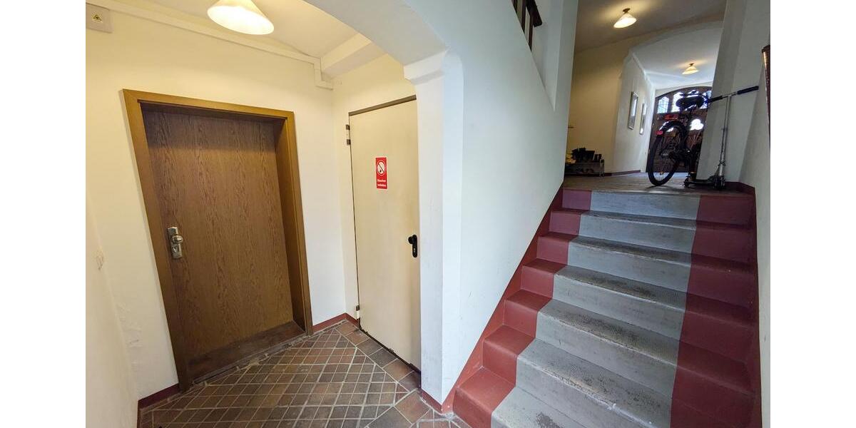 Erdgeschoßwohnung Zwickau - 2 Zimmer, 42 m&sup2;, 280&euro; | Angebot:26008219