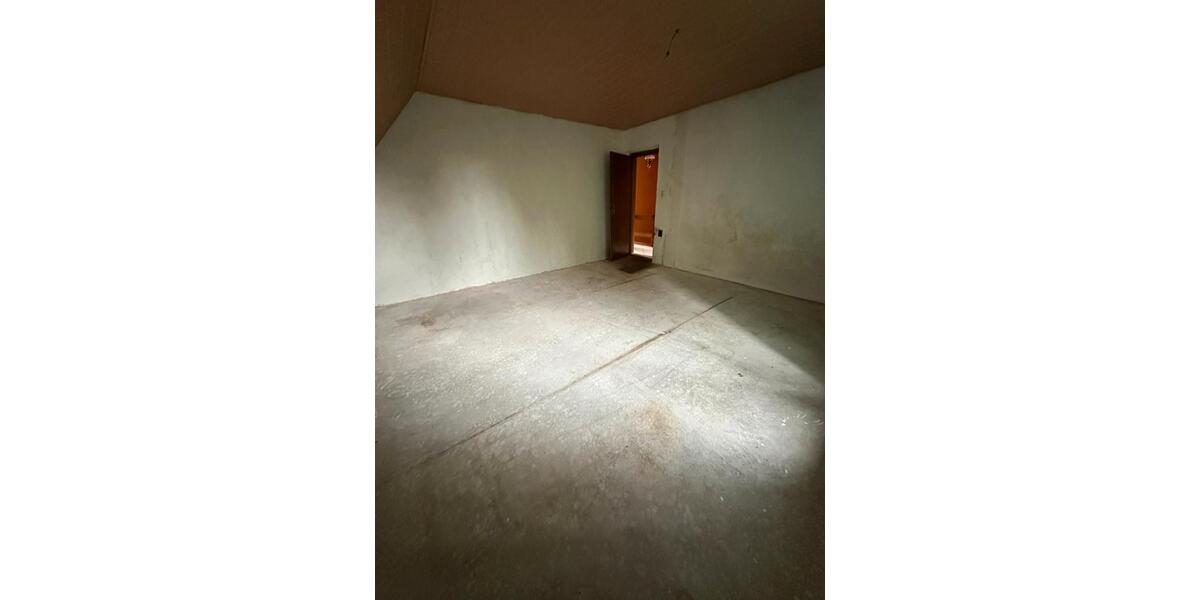 Einfamilienhaus Waldheim - 5 Zimmer, 110 m&sup2;, 200.000&euro; | Angebot:27118322