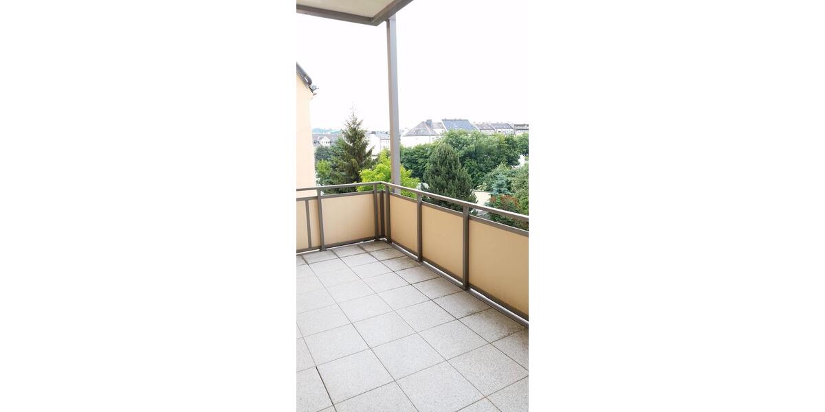 Etagenwohnung Hof Altstadt - 4 Zimmer, 100 m&sup2;, 820&euro; | Angebot:26529934