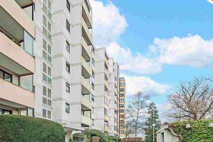 Wohnung zum Kaufen in Neustadt 245.000 € 87.46 m² 3 zimmer