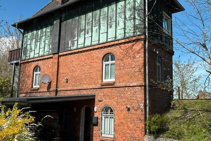 Haus Husum - 2 Zimmer, 85 m&sup2;, 350.000&euro; | Angebot:26368458