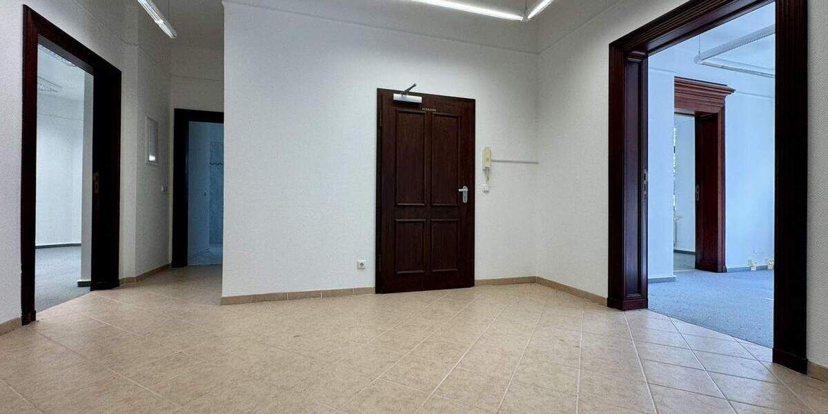 Mehrfamilienhaus, Wohnhaus Magdeburg Stadtfeld Ost - 1 Zimmer, 113 m&sup2;, 6.360&euro; | Angebot:24994081