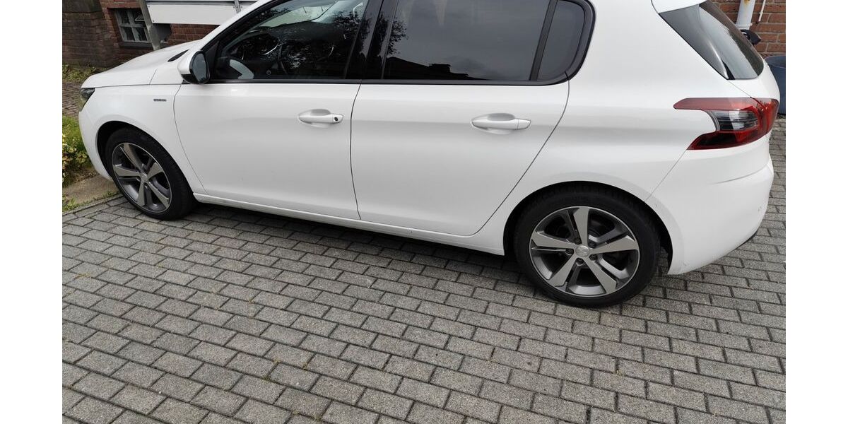 Peugeot 308 91.443 km 8.000 &euro; Ahlen 59227