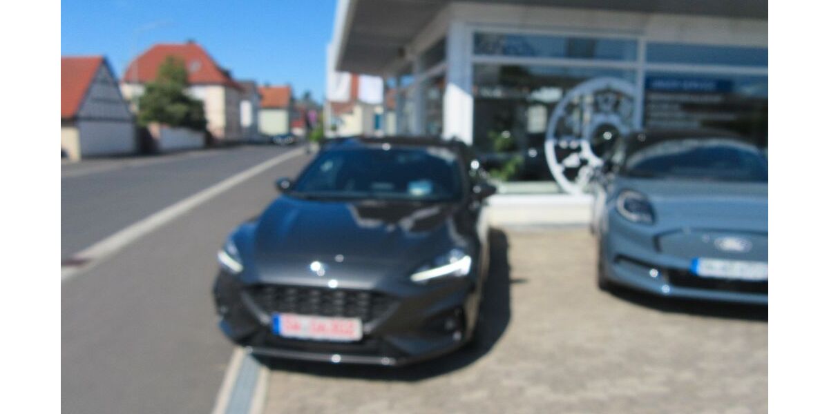 Ford Focus 41.000 km 14.990 &euro; Grettstadt 97508