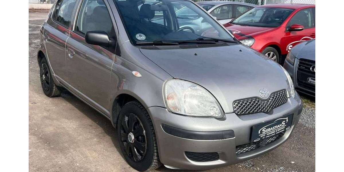 Toyota Yaris 73.257 km 3.000 &euro; Seddiner See 14554