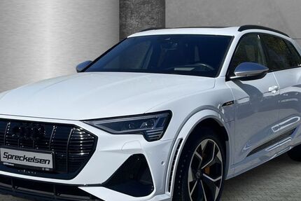 Audi e-tron 34.600 km 42.890 &euro; Stade 21682