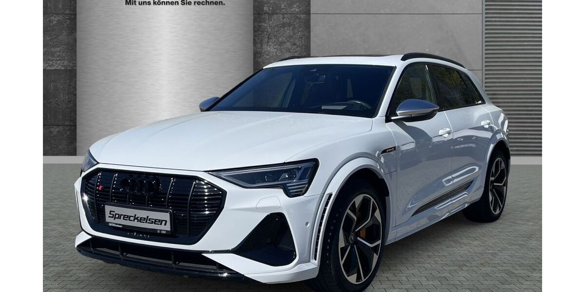 Audi e-tron 34.600 km 42.890 &euro; Stade 21682