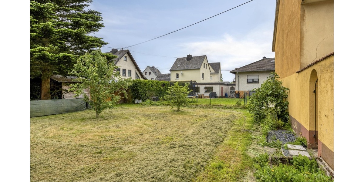 Großes Ein- Zweifamilienhaus + Scheune + Garten - Einfamilienhaus Wirges | Angebot:26926319