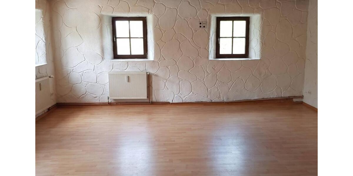Erdgeschoßwohnung Bechhofen - 4 Zimmer, 145 m&sup2;, 760&euro; | Angebot:26496657