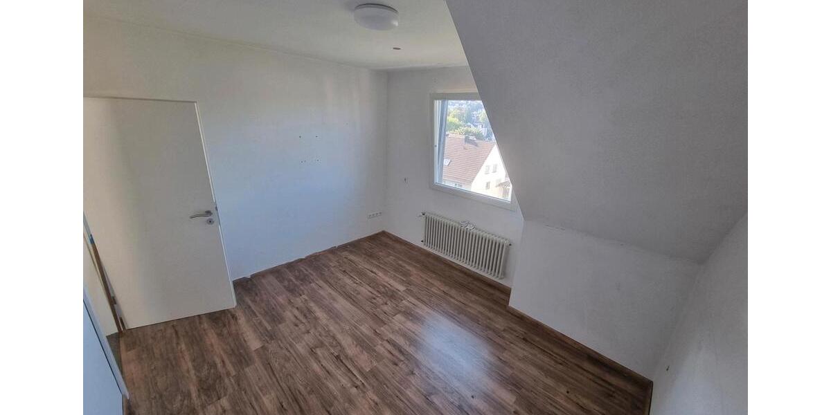 Doppelhaushälfte Neuenrade - 5 Zimmer, 168 m&sup2;, 225.000&euro; | Angebot:27151306