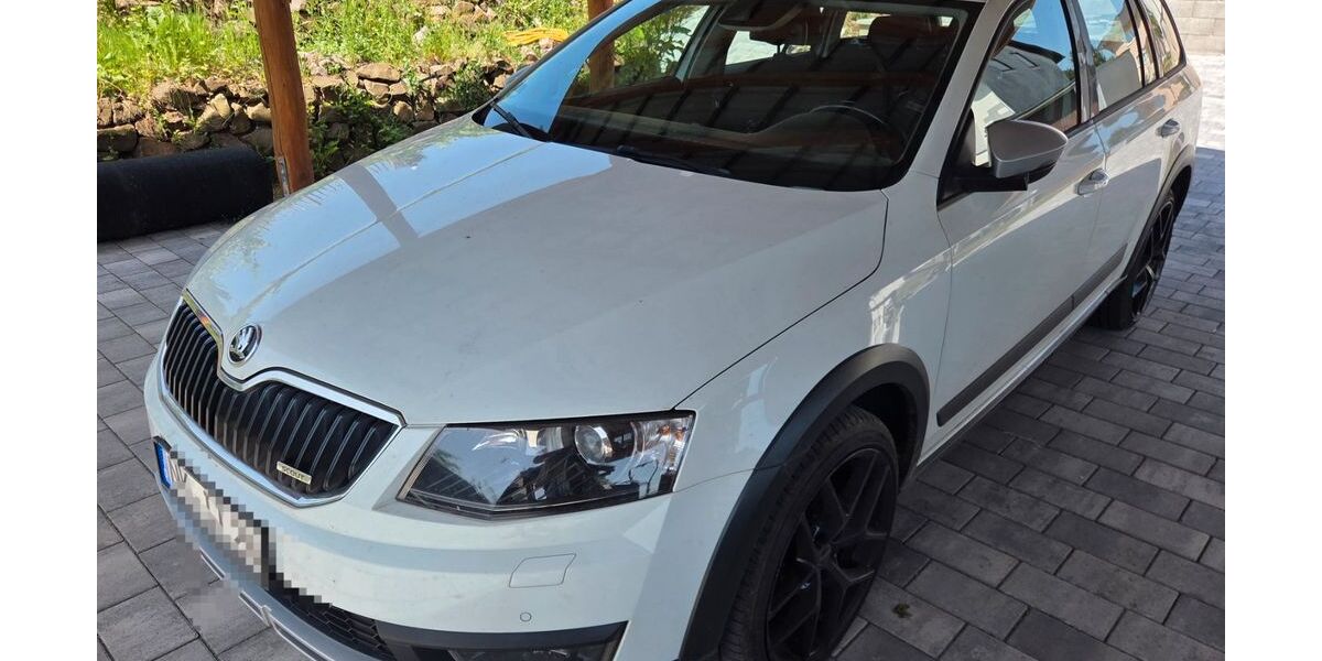 Skoda Octavia 189.000 km 8.900 &euro; Illingen 66557