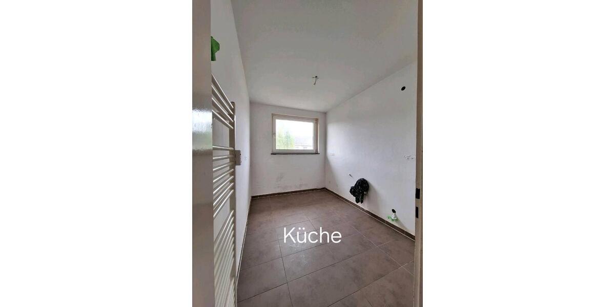 Etagenwohnung Laatzen - 5 Zimmer, 85 m&sup2;, 450&euro; | Angebot:26386033