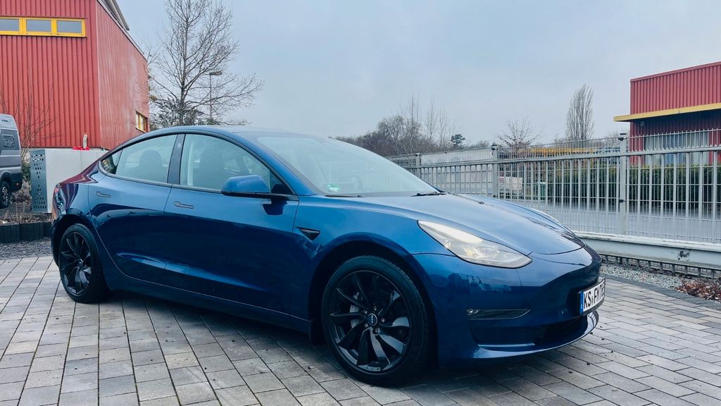 Tesla Model 3 55.100 km 33.900 &euro; Baunatal 34225