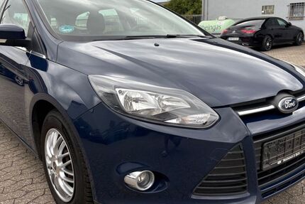Ford Focus 95.300 km 4.950 &euro; Bornheim 53332