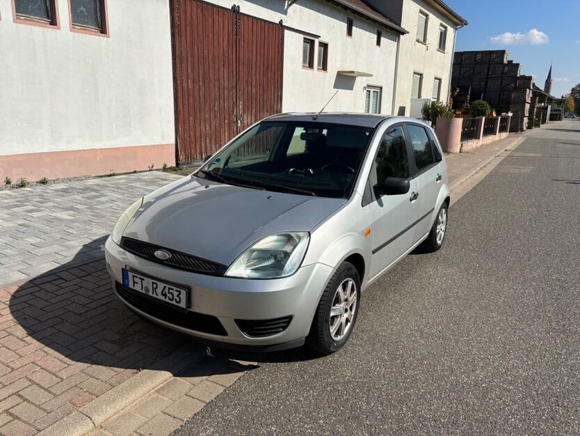 Ford Fiesta 128.000 km 1.300 € Lambsheim 67245