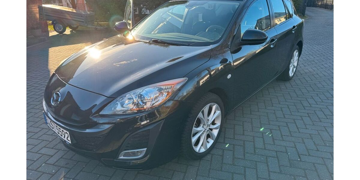 Mazda 3 61.500 km 6.900 &euro; Berlin 13127