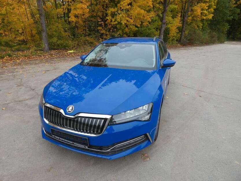 Skoda Superb 128.000 km 16.590 € Sulzbach - Rosenberg 92237