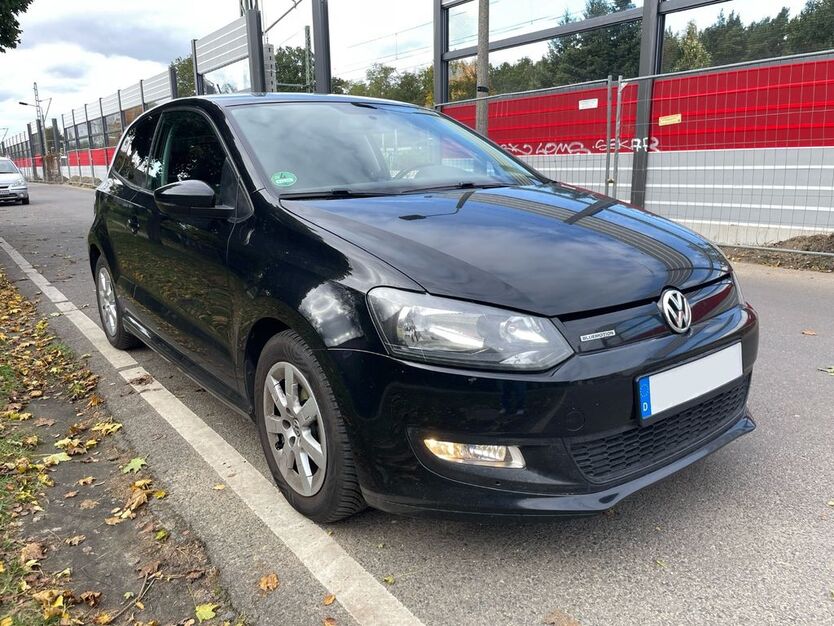 VW Polo 238.333 km 3.999 € Berlin 12587