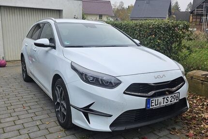 Kia ceed Sportswagon 75.000 km 20.000 &euro; Bad Münstereifel 53902
