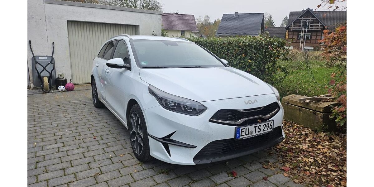 Kia ceed Sportswagon 75.000 km 20.000 &euro; Bad Münstereifel 53902