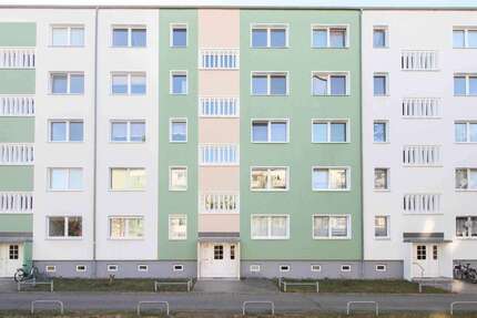 Wohnung Schwerin Friedrichsthal - 2 Zimmer, 43 m&sup2;, 60.000&euro; | Angebot:25601382