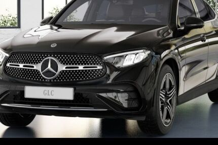 Mercedes-Benz GLC 220 9.900 km 61.650 &euro; Frankfurt 60599