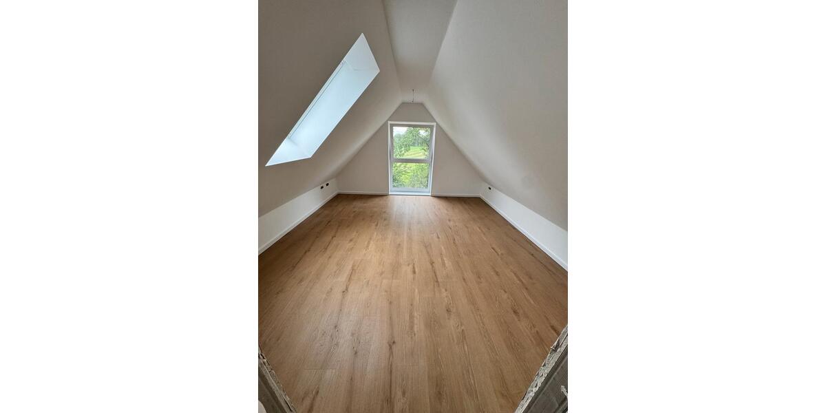 Doppelhaushälfte Großenaspe - 5 Zimmer, 140 m&sup2;, 1.750&euro; | Angebot:26009661