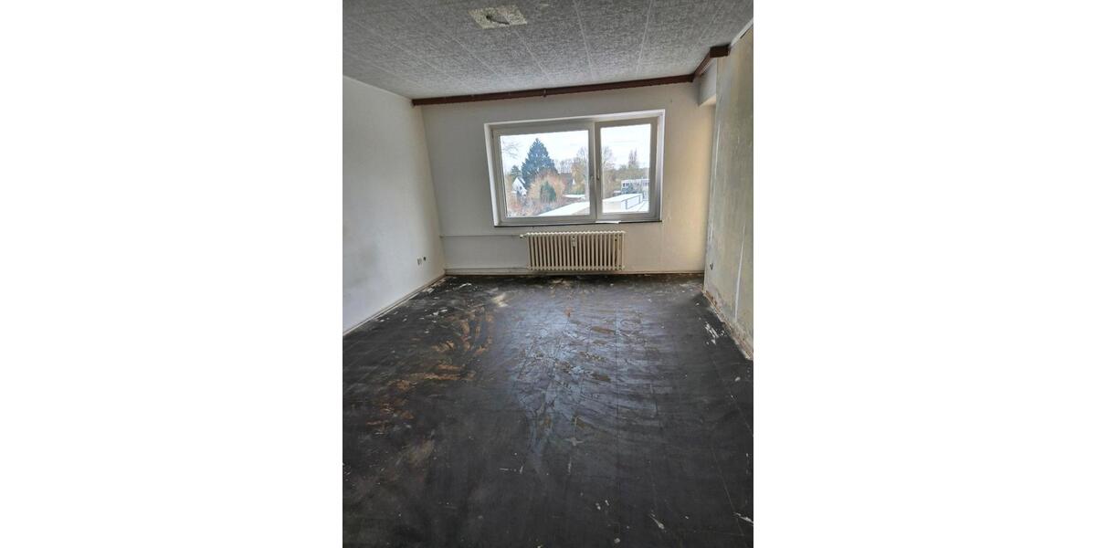 Etagenwohnung Melsdorf - 4 Zimmer, 80 m&sup2;, 160.000&euro; | Angebot:26918841