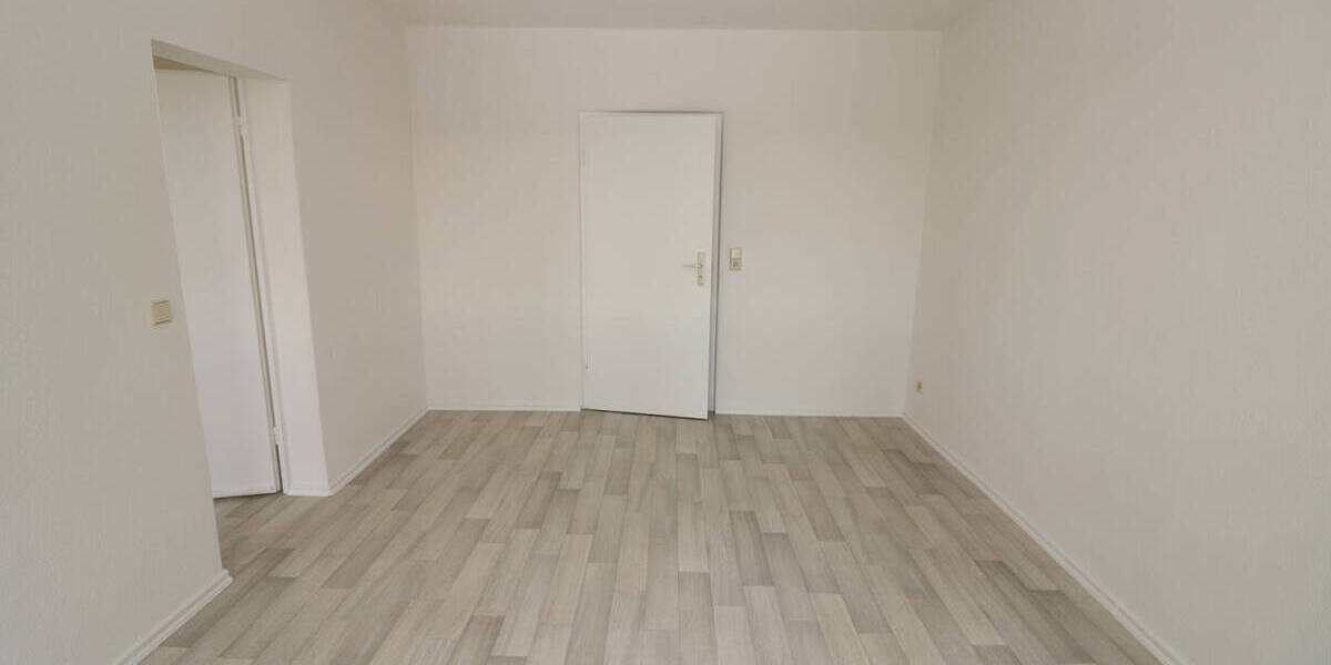 Etagenwohnung Freiberg Freiberg West - 2 Zimmer, 46 m&sup2;, 319&euro; | Angebot:26029966