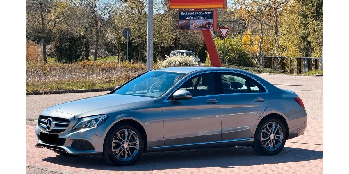 Mercedes-Benz C 250 99.900 km 18.300 &euro; Ansbach 91522