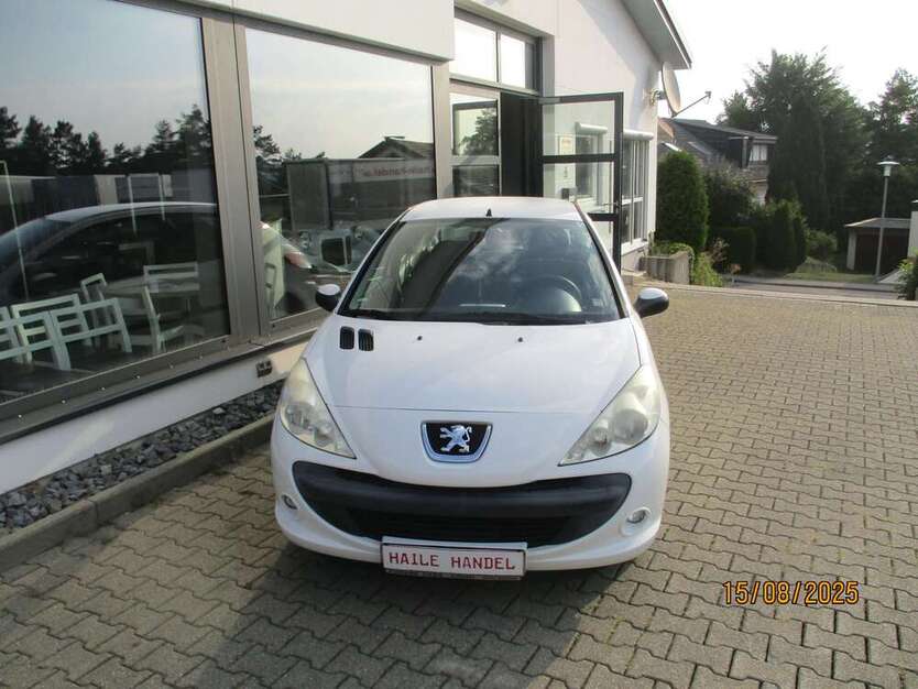 Peugeot 206 120.000 km 2.750 € Gammertingen 72501