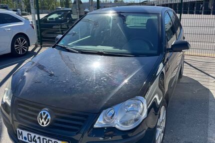 VW Polo 178.000 km 2.900 € München 81677