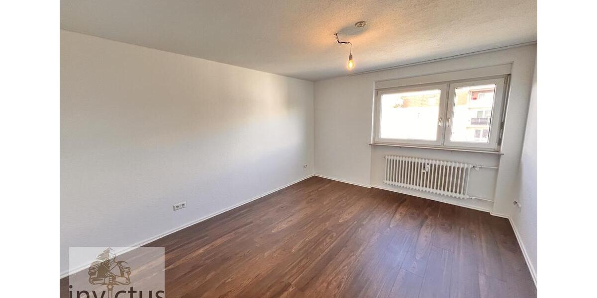 Coole 2 - Zimmer - Wohnung mit Balkon, Stellplatz, genau das richtige für Singles, Paare und für Sie 2 zimmer