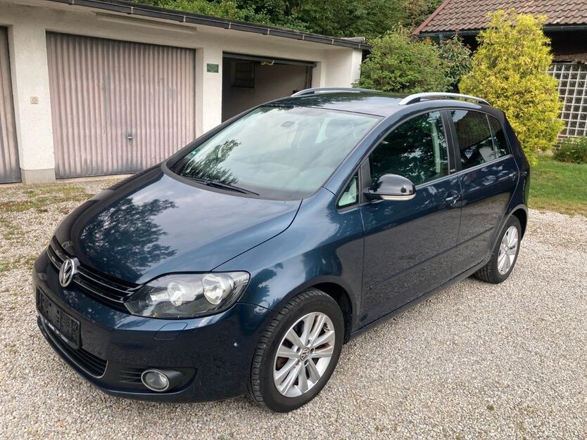 VW Golf 139.738 km 5.699 € München 81739