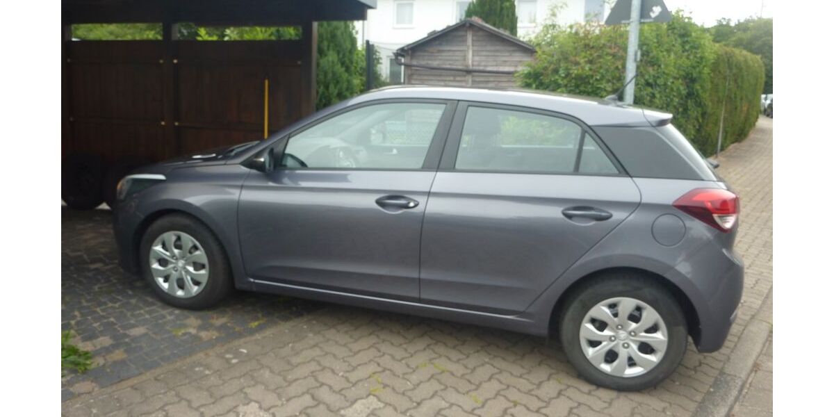 Hyundai i20 76.961 km 8.800 &euro; Wolfenbüttel 38302