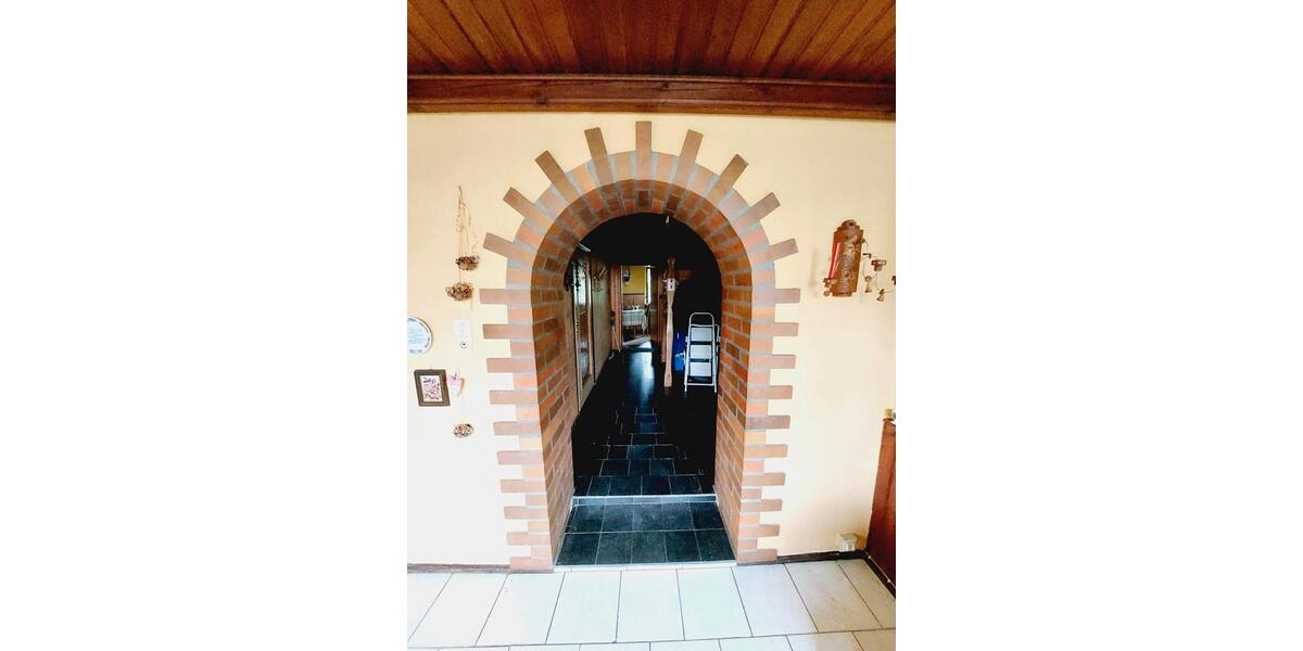 Einfamilienhaus Lieberose - 9 Zimmer, 300 m&sup2;, 194.800&euro; | Angebot:24838726
