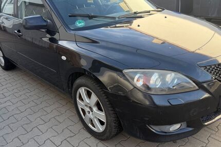 Mazda 3 217.000 km 750 &euro; Worms 67551