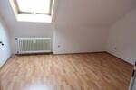 Dachgeschoßwohnung in Künzell-Bachrain zimmer